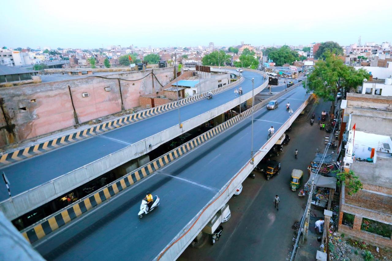 Sagar Hotel Just 5 Min From Golden Temple Amritsar Ngoại thất bức ảnh