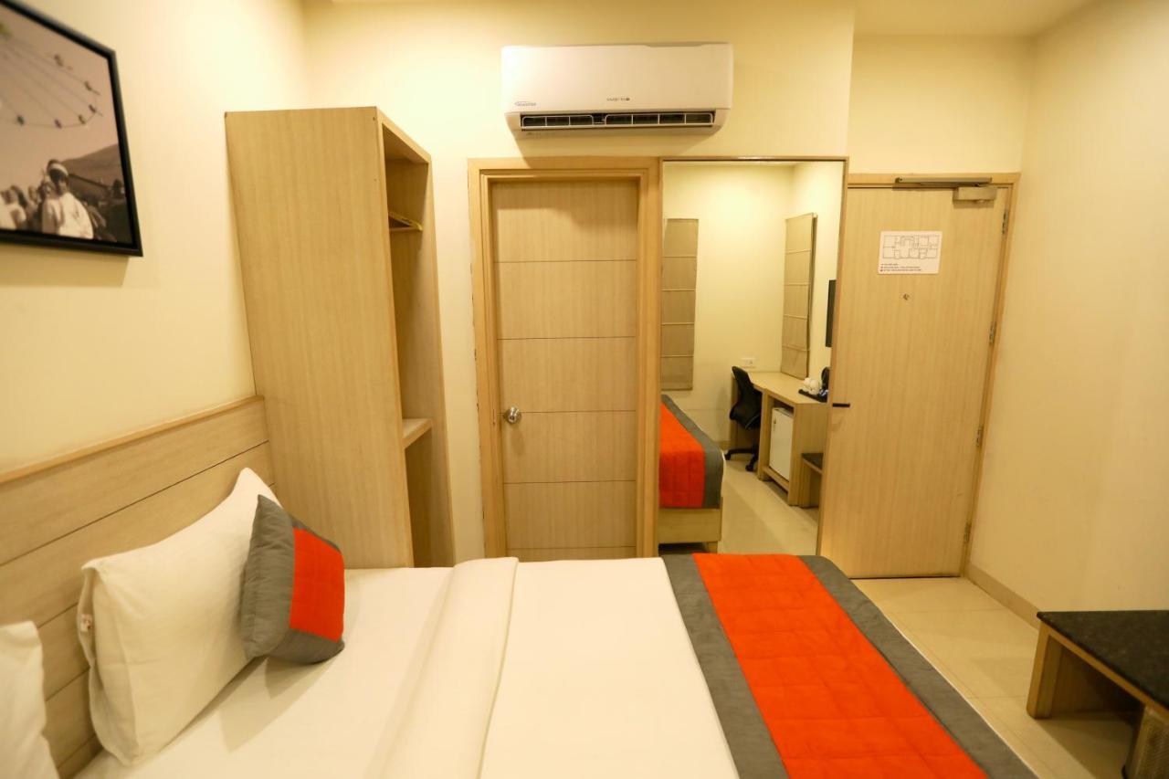Sagar Hotel Just 5 Min From Golden Temple Amritsar Ngoại thất bức ảnh