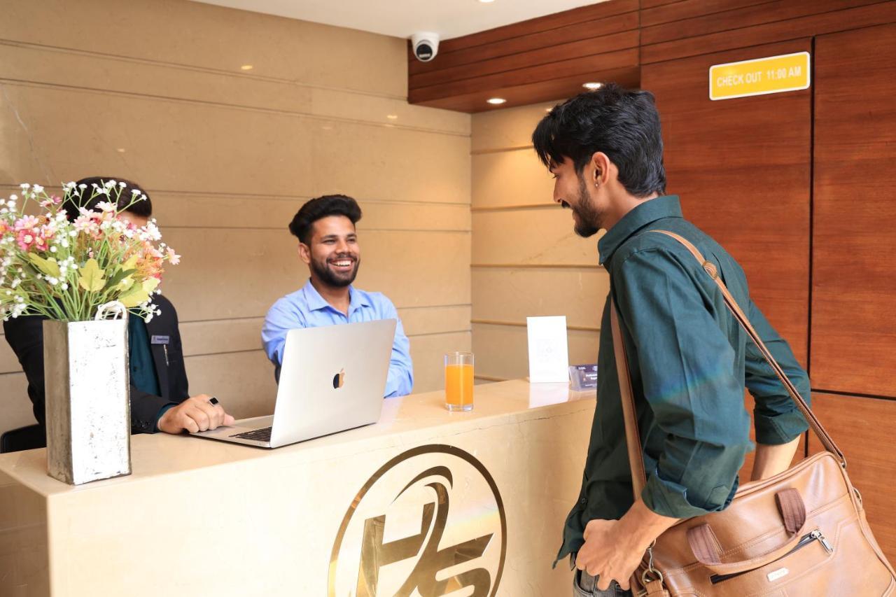 Sagar Hotel Just 5 Min From Golden Temple Amritsar Ngoại thất bức ảnh