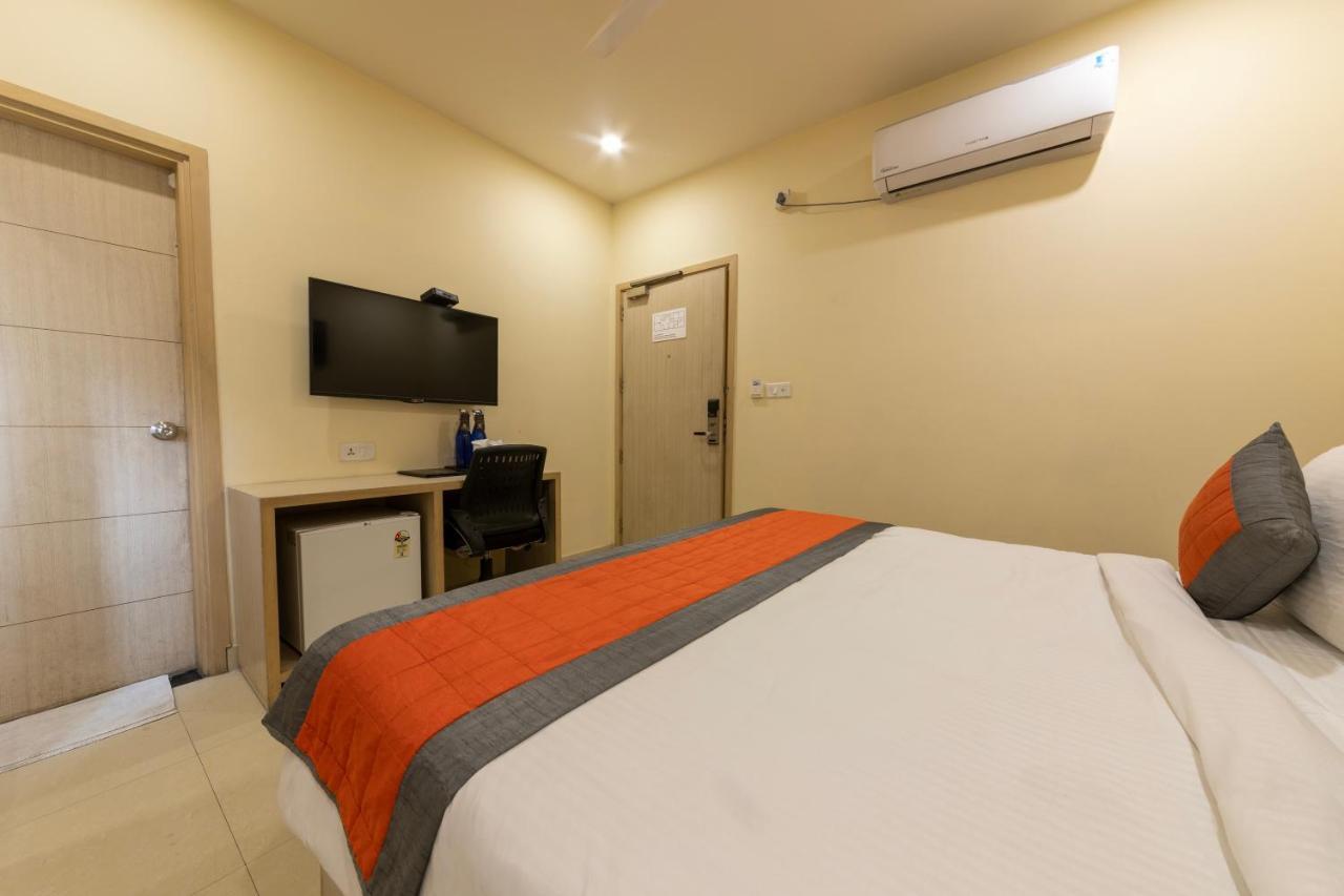 Sagar Hotel Just 5 Min From Golden Temple Amritsar Ngoại thất bức ảnh