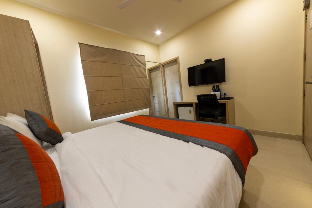 Sagar Hotel Just 5 Min From Golden Temple Amritsar Ngoại thất bức ảnh