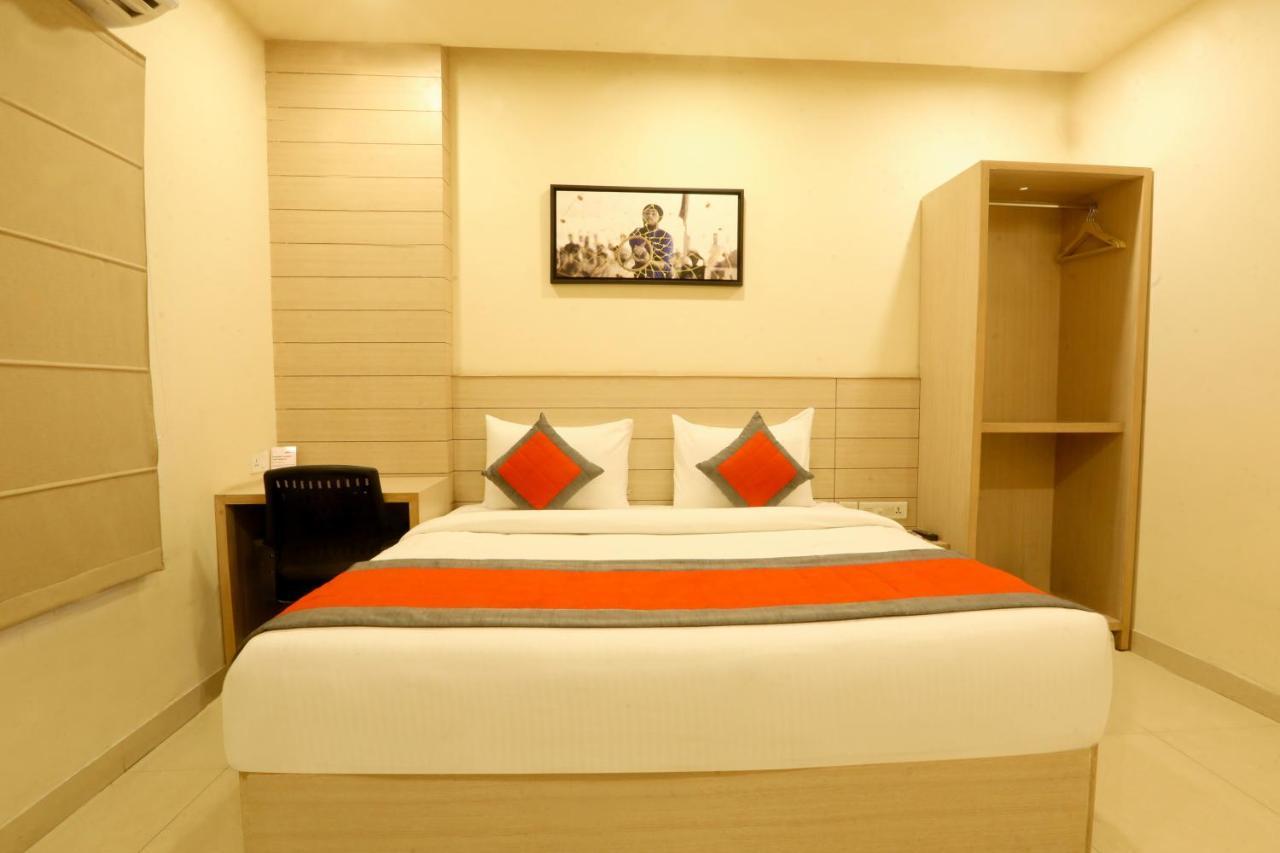 Sagar Hotel Just 5 Min From Golden Temple Amritsar Ngoại thất bức ảnh