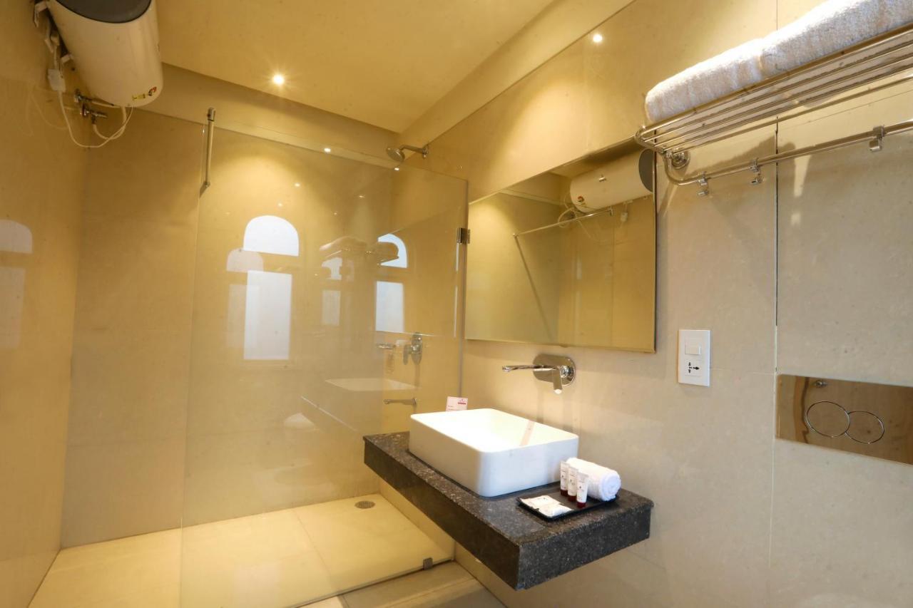 Sagar Hotel Just 5 Min From Golden Temple Amritsar Ngoại thất bức ảnh